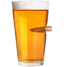 Lade das Bild in den Galerie-Viewer, Lucky Shot - Bierglas mit .50 - MantisX.at