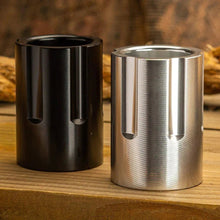 Lade das Bild in den Galerie-Viewer, Lucky Shot - Revolver Schnapsglas - MantisX.at