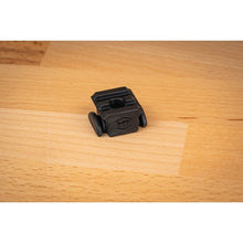 Lade das Bild in den Galerie-Viewer, MT Bogen Adapter Compound / Recurve - MantisX.at