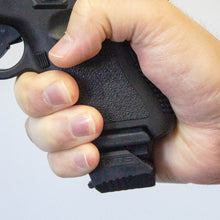 Lade das Bild in den Galerie-Viewer, MAGRAIL – SIG SAUER P365 | MAGAZINBODEN RAIL ADAPTER - MantisX.at

