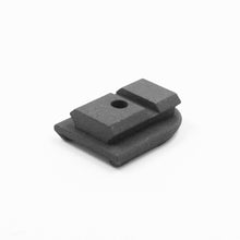 Lade das Bild in den Galerie-Viewer, MAGRAIL – Walther PPQ M2 9mm | MAGAZINBODEN RAIL ADAPTER - MantisX.at
